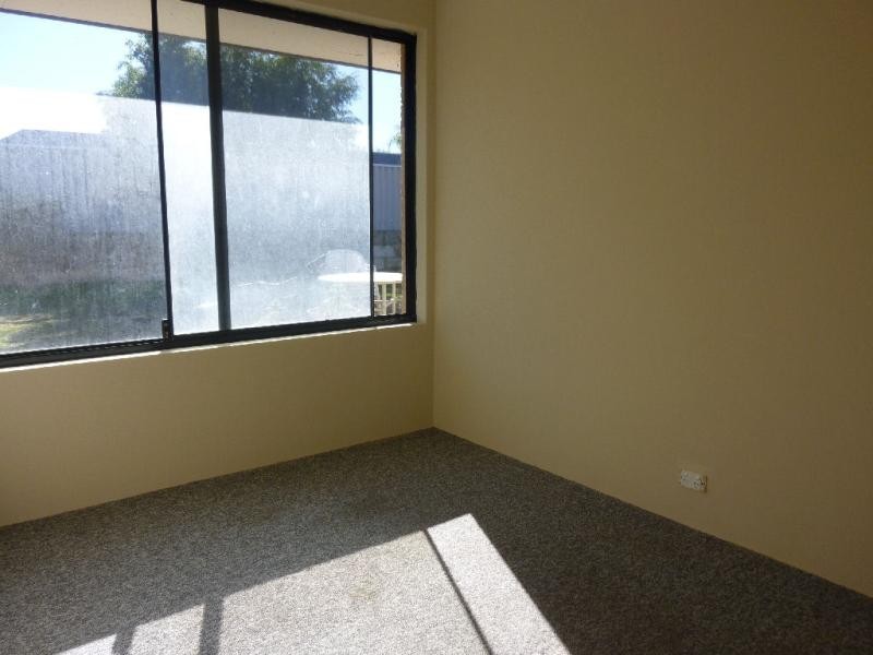 118 Challenger Avenue, Parmelia WA 6167