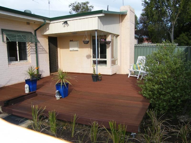33 Gawler Way, Calista WA 6167