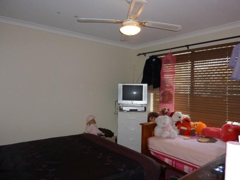 8 Bournan Heights, Parmelia WA 6167