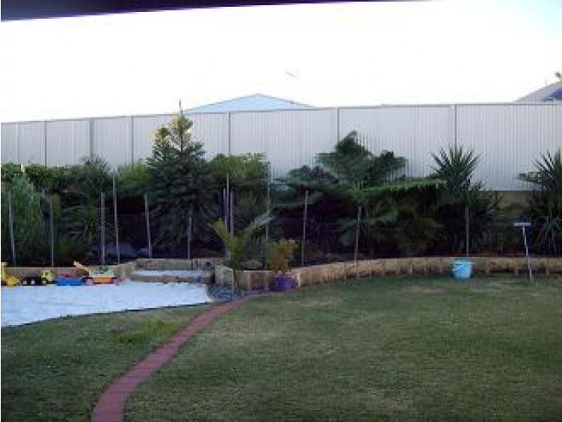 8 KARDA Way, Bertram WA 6167