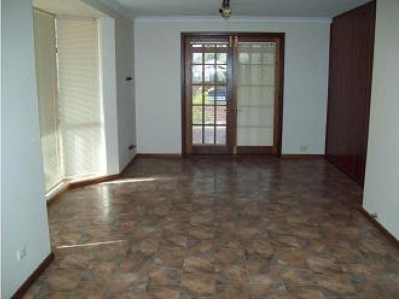 21 Silversmith, Wellard WA 6170