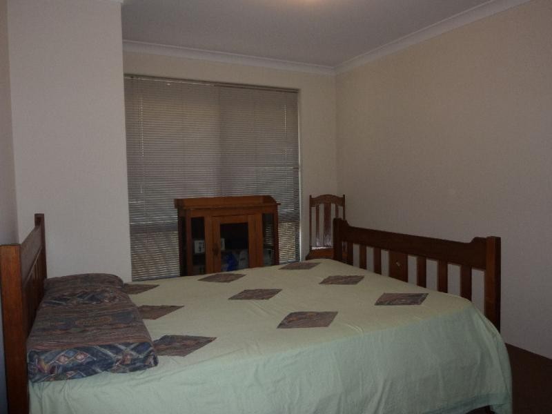 8 Nursling Chase, Wellard WA 6170
