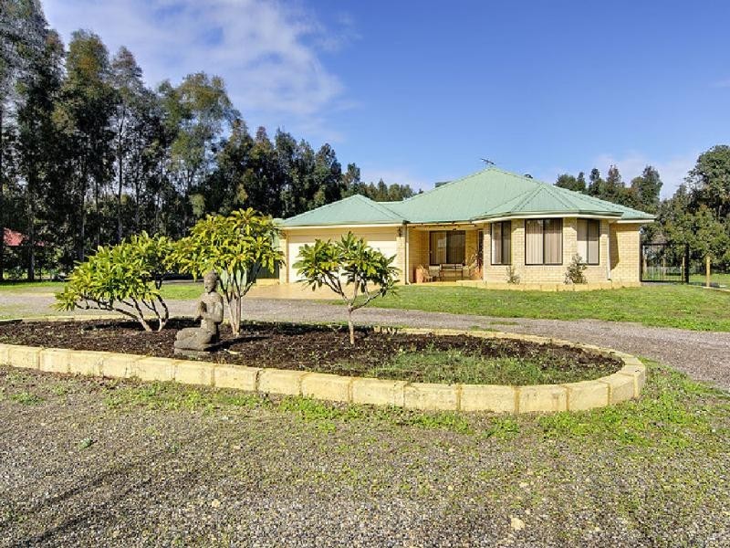 16 Bilya Avenue, Mardella WA 6125