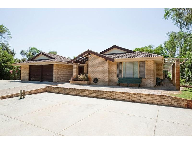 11 Newbold Street, Casuarina WA 6167