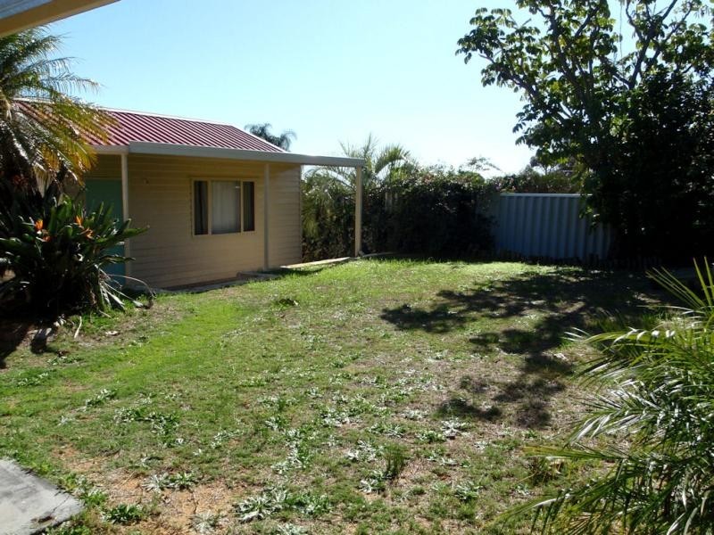 10 Nutcher Way, Parmelia WA 6167