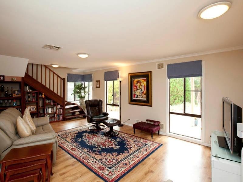 18 Goldsmith Drive, Wellard WA 6170