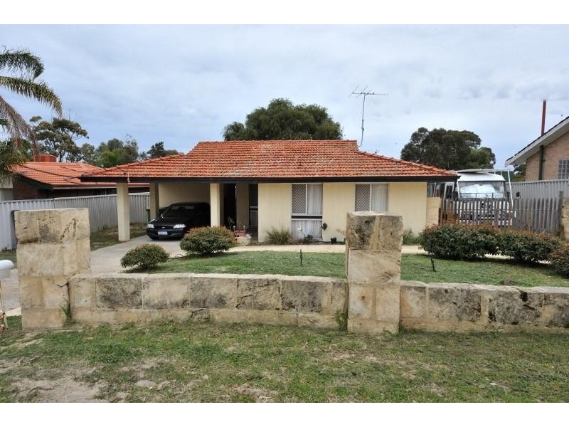 9 Farmer Way, Parmelia WA 6167