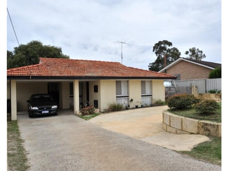 9 Farmer Way, Parmelia WA 6167