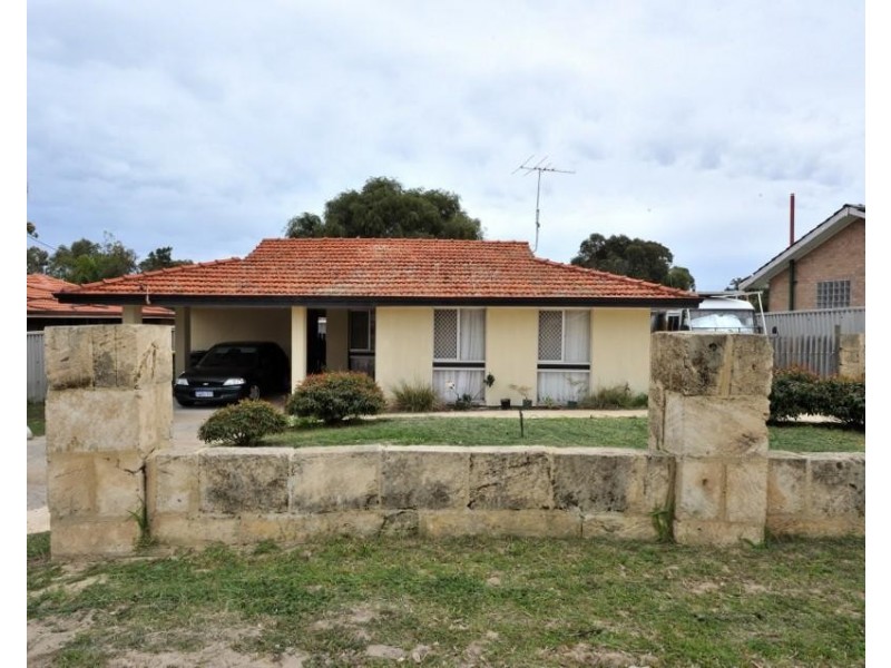 9 Farmer Way, Parmelia WA 6167
