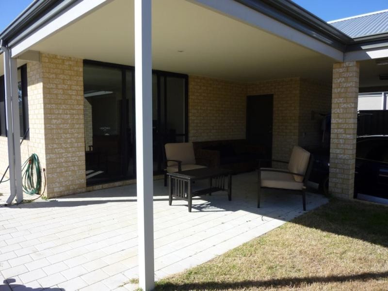 321 Lambeth Circle, Wellard WA 6170