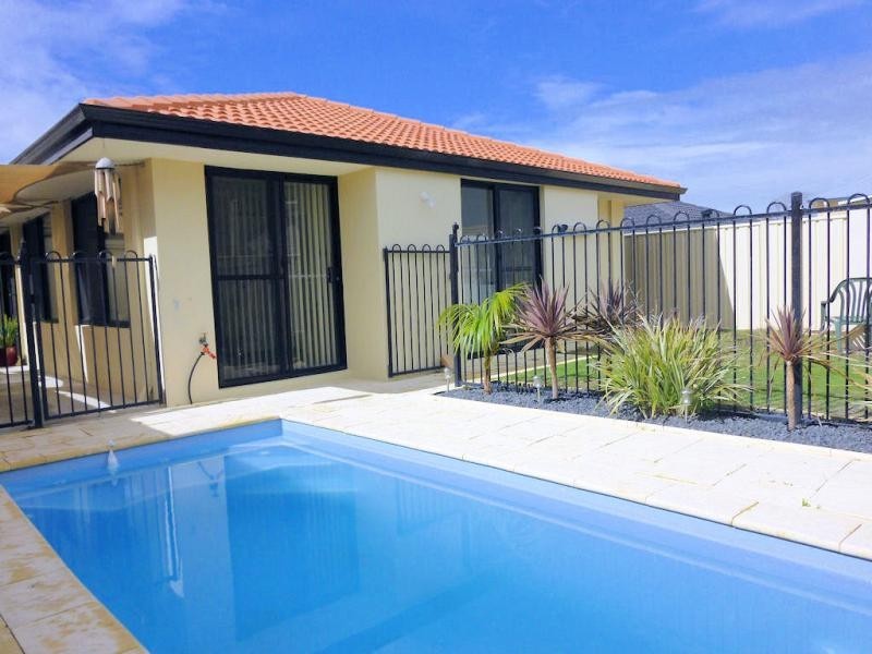 72 Calista Avenue, Calista WA 6167