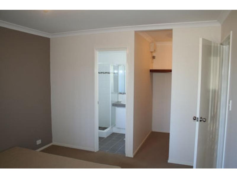 3 Lambeth Circle, Wellard WA 6170