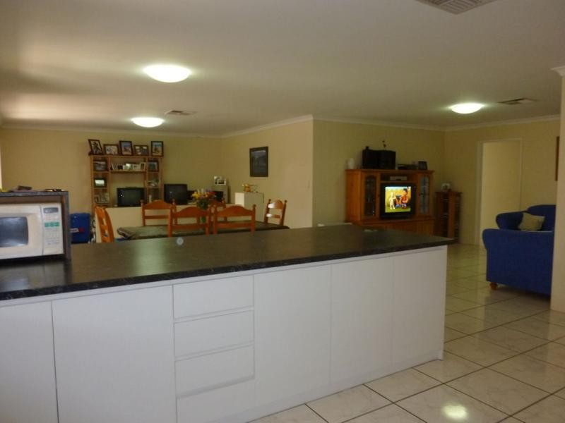 16 Drummore Way, Bertram WA 6167