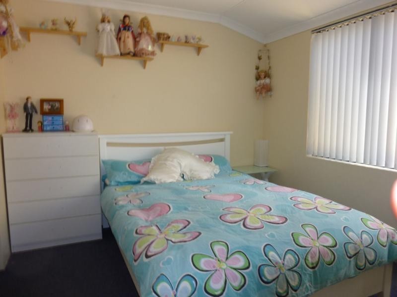 16 Drummore Way, Bertram WA 6167