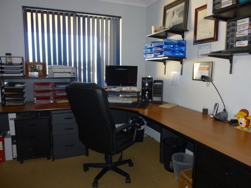 16 Drummore Way, Bertram WA 6167