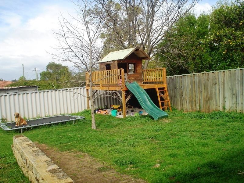 27 Cockman, Orelia WA 6167