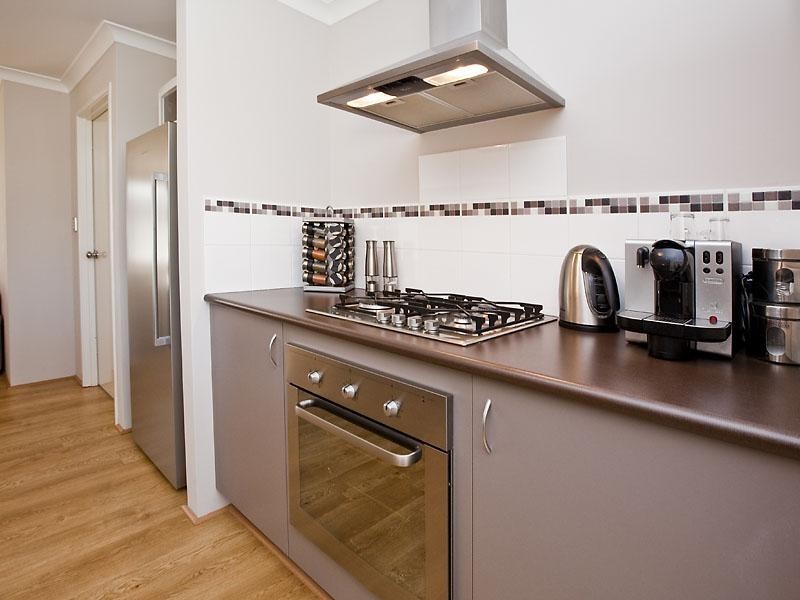 5 Doniford Way, Leda WA 6170