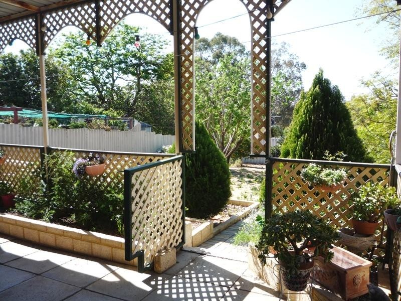 37 Pace Road, Medina WA 6167