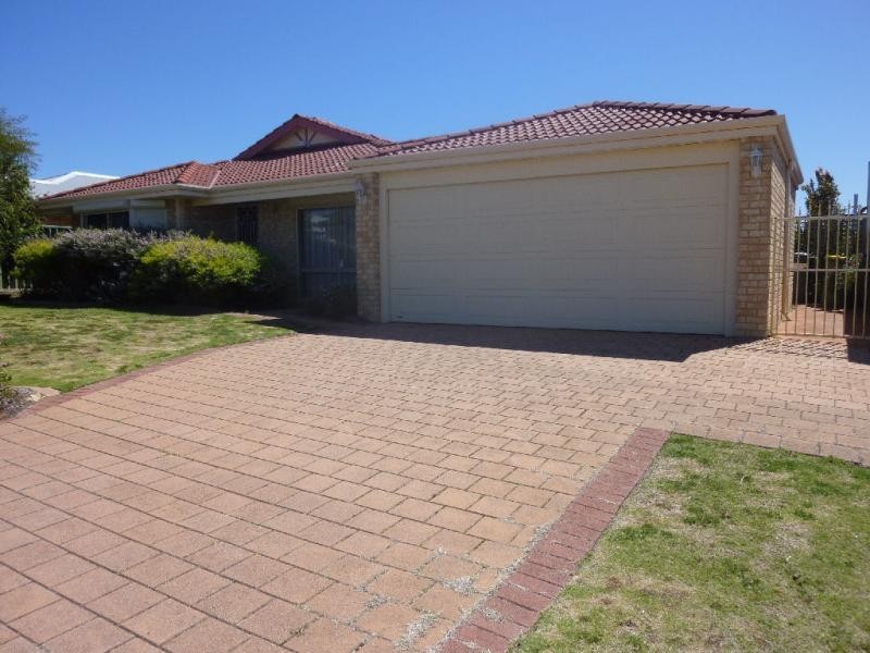 10 Liddington  Rise, Leda WA 6170