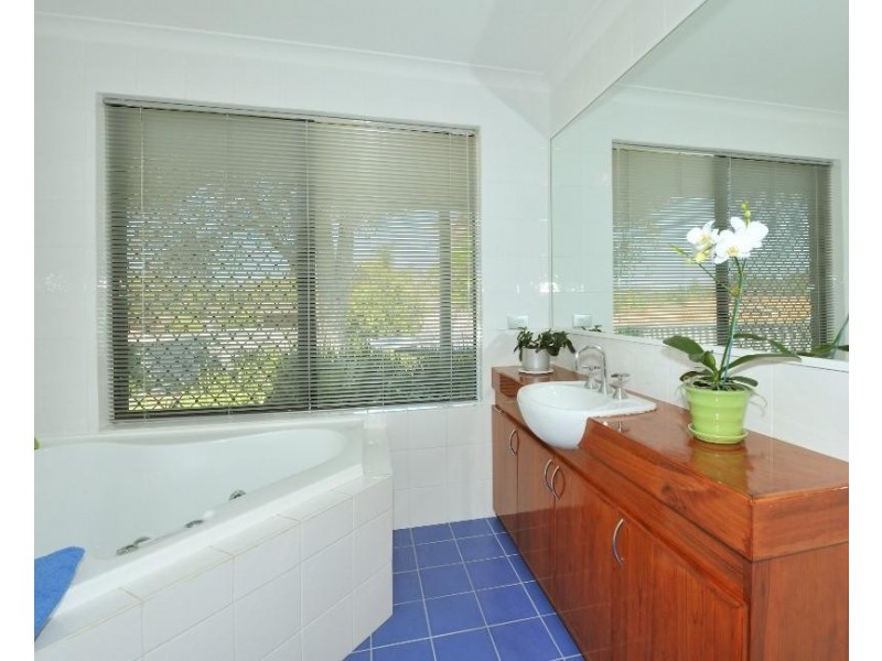 50 Sloan Drive, Leda WA 6170