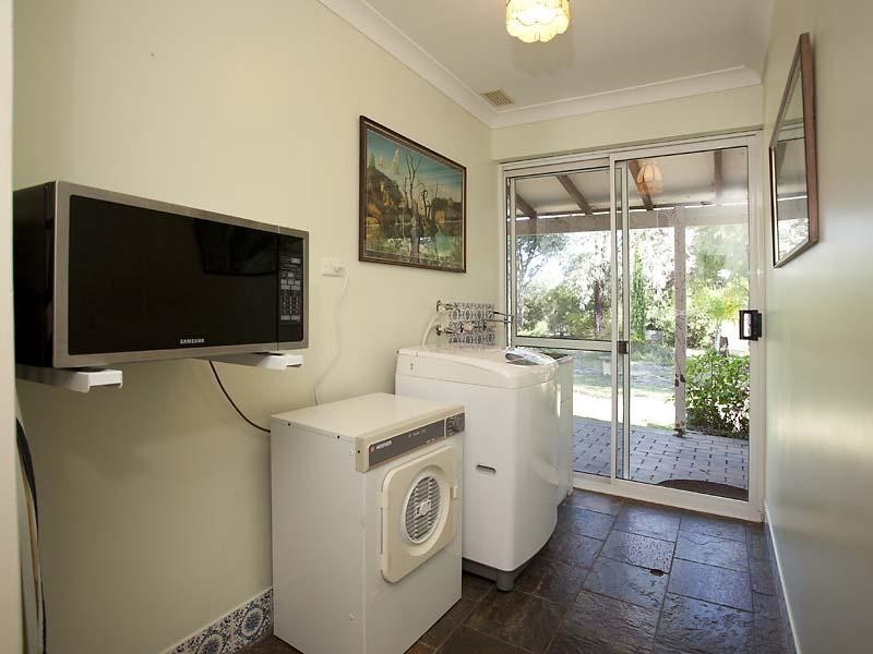 124 Lavery Drive, Casuarina WA 6167