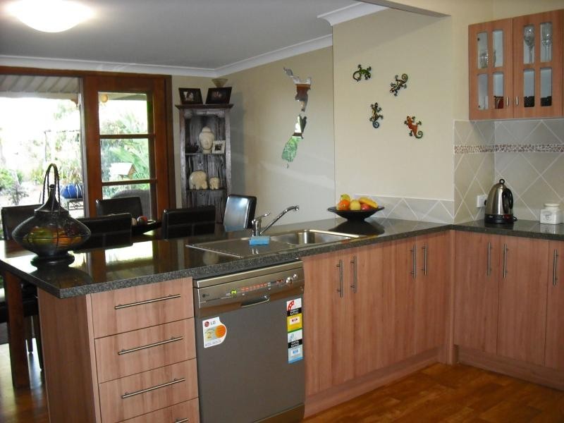33 Pedder Way, Parmelia WA 6167
