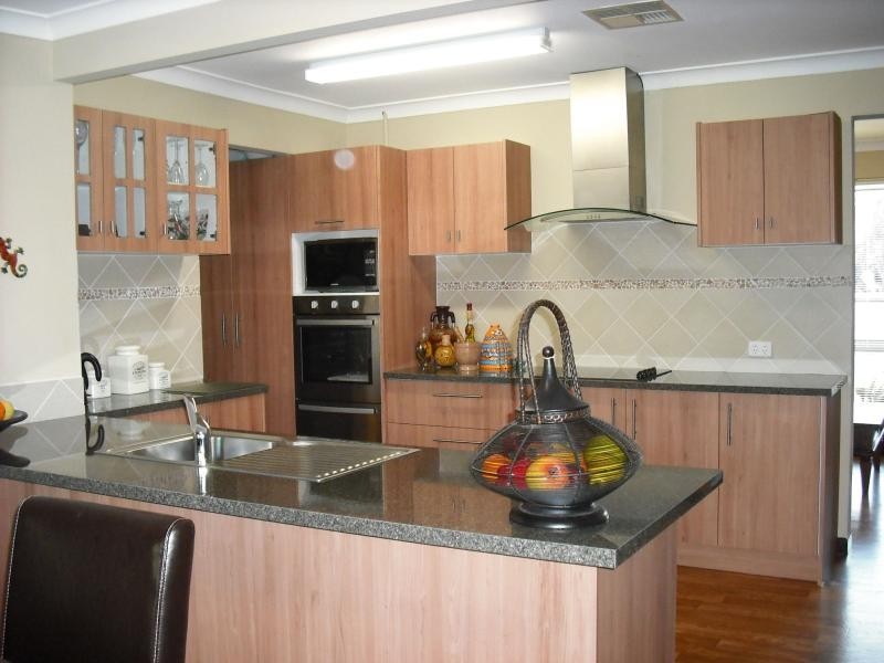 33 Pedder Way, Parmelia WA 6167