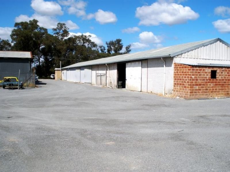 11 Gentle Road, Medina WA 6167