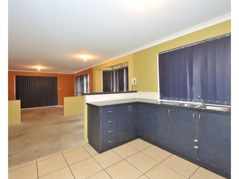 50 Crystaluna Drive, Golden Bay WA 6174