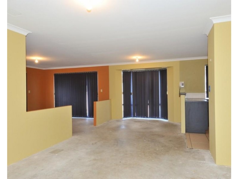 50 Crystaluna Drive, Golden Bay WA 6174