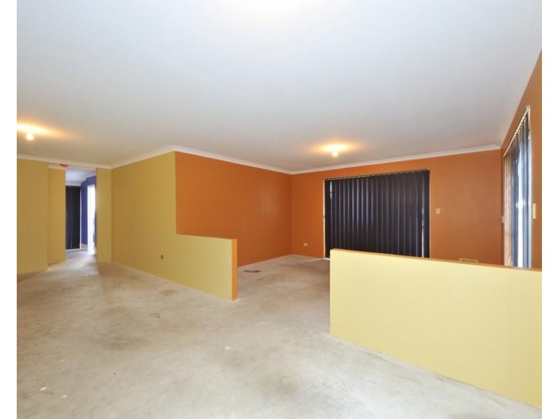 50 Crystaluna Drive, Golden Bay WA 6174