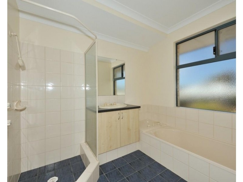 50 Crystaluna Drive, Golden Bay WA 6174