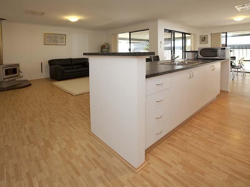 11 Nursling Chase, Wellard WA 6170