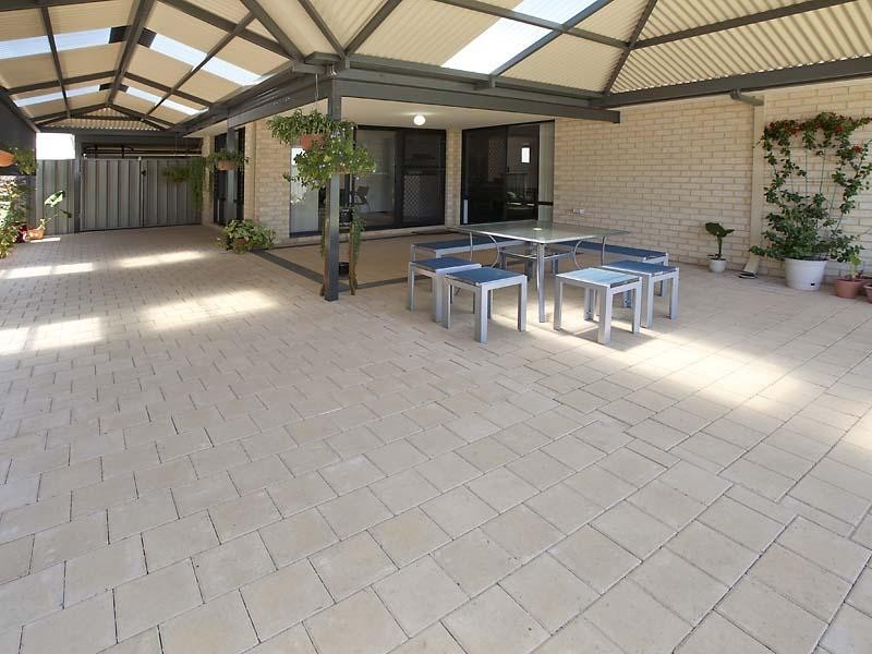 11 Nursling Chase, Wellard WA 6170