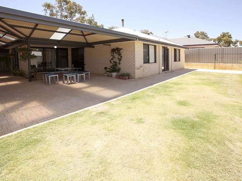 11 Nursling Chase, Wellard WA 6170