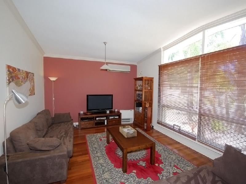 20 Harrison Way, Calista WA 6167