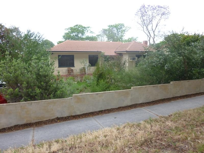 124 Medina Avenue, Medina WA 6167