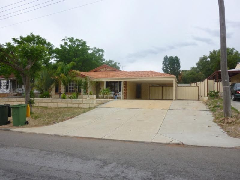 18 Kirkus Road, Medina WA 6167