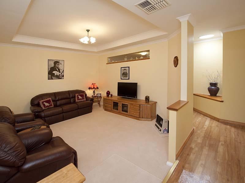 17 Imandra Circuit, Success WA 6164