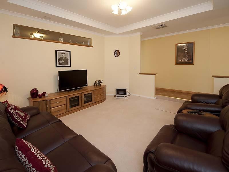 17 Imandra Circuit, Success WA 6164