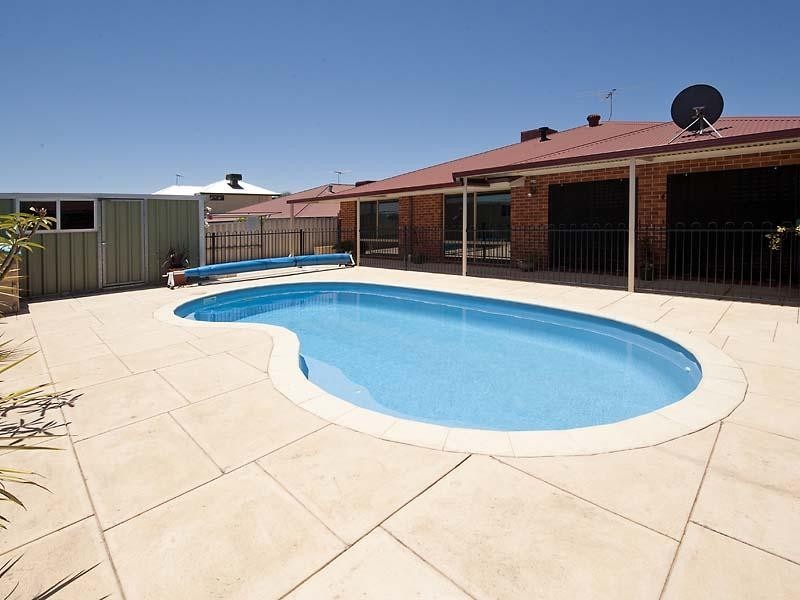 17 Imandra Circuit, Success WA 6164