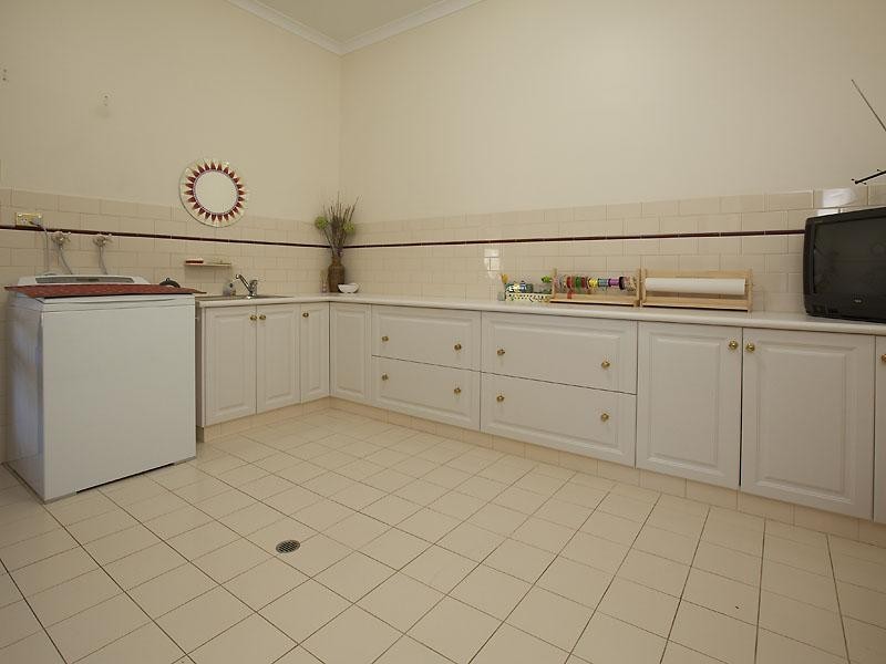 102 Banksia Road, Oldbury WA 6121