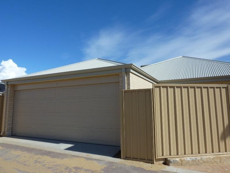 1 Antrim Way, Bertram WA 6167