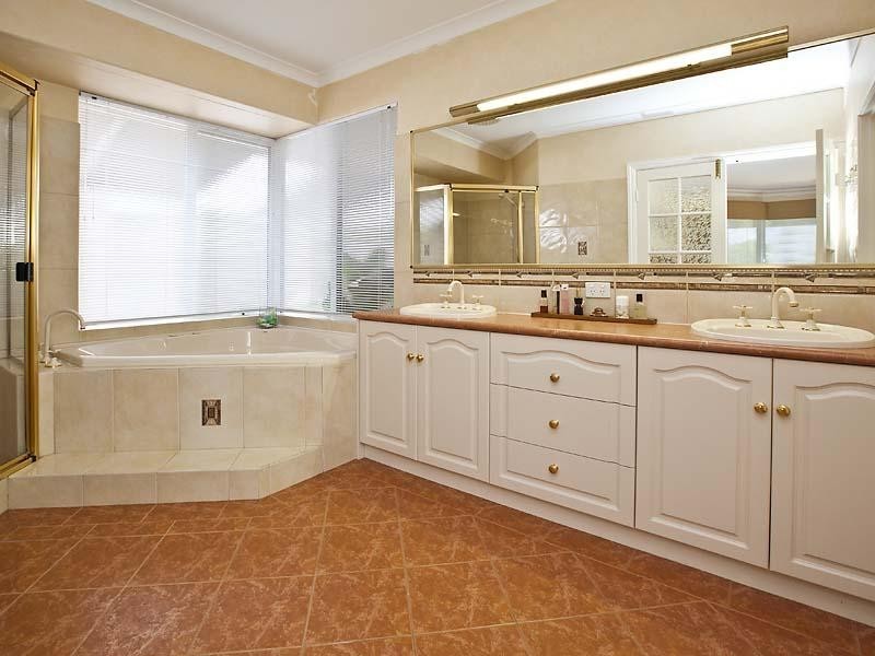118 Fendam Street, Warnbro WA 6169
