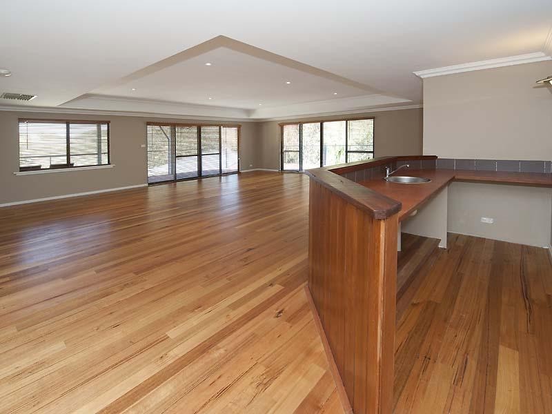 29 Freckleton Court, Wandi WA 6167