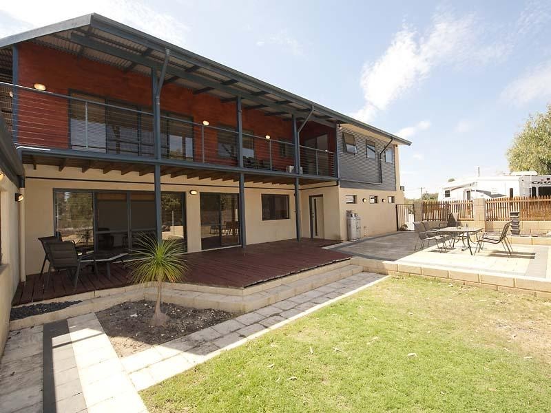 29 Freckleton Court, Wandi WA 6167