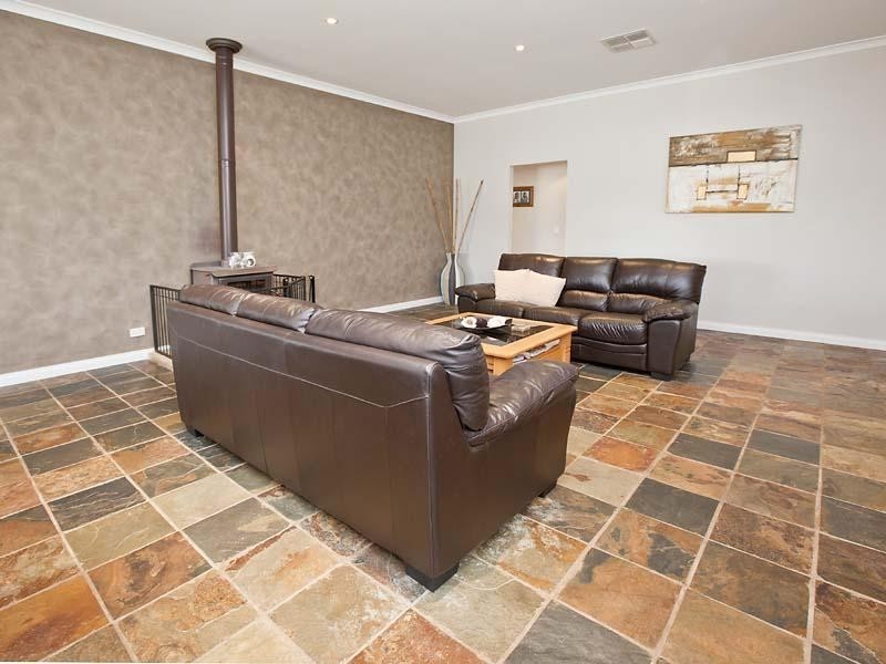 31 Shoulder Close, Wellard WA 6170