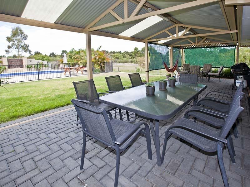31 Shoulder Close, Wellard WA 6170