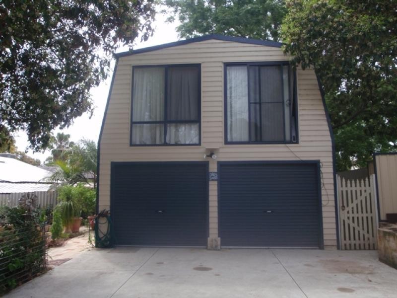 6 Derbal Street, Medina WA 6167