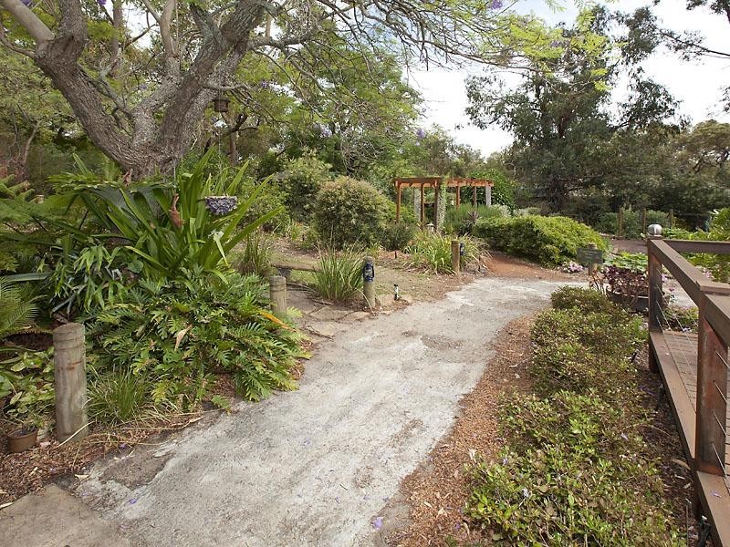 7 Shipwright Avenue, Wellard WA 6170